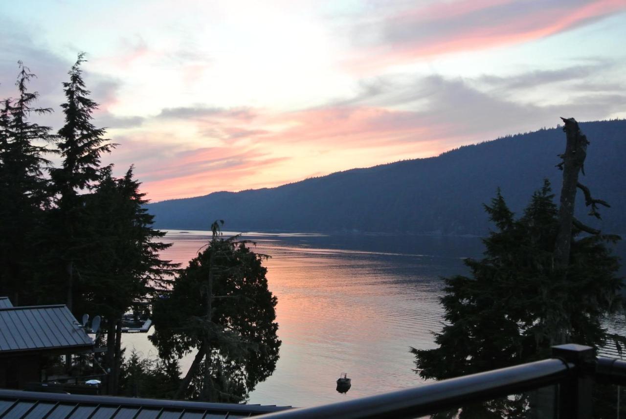 Vila Bjorn Holm Port Renfrew Exteriér fotografie