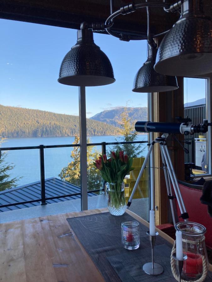 Vila Bjorn Holm Port Renfrew Exteriér fotografie
